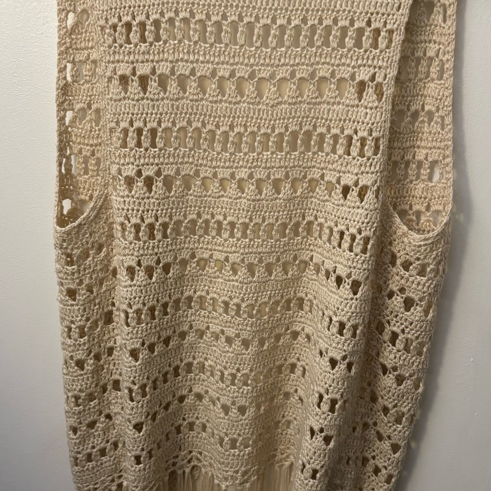 Forever 21 Cream Crochet Fringe Vest - Picture 3 of 3
